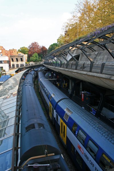 Bahnhof Stadelhofen - 07.jpg